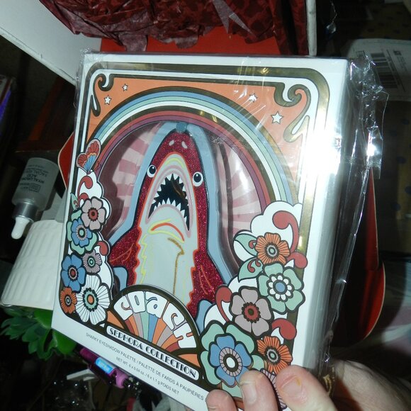 Coach X Sephora Sharky Shark eyeshadow Palette + FREE GIFTS🆕⌚📦🏃💨🚚 - Picture 8 of 16